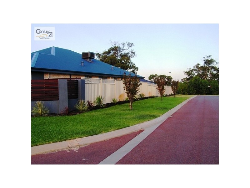 2 Teague Way, Lakelands WA 6210
