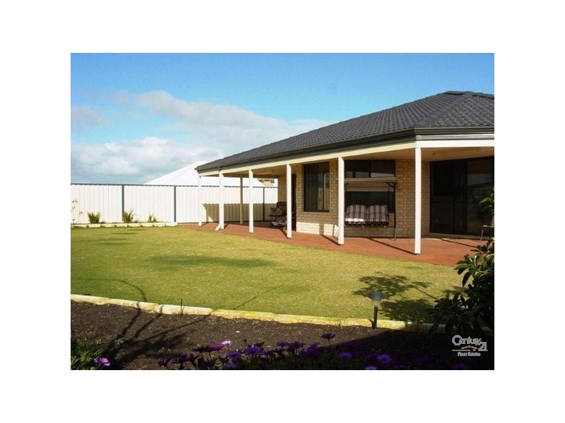 7 Clarinda Rise, Madora Bay WA 6210