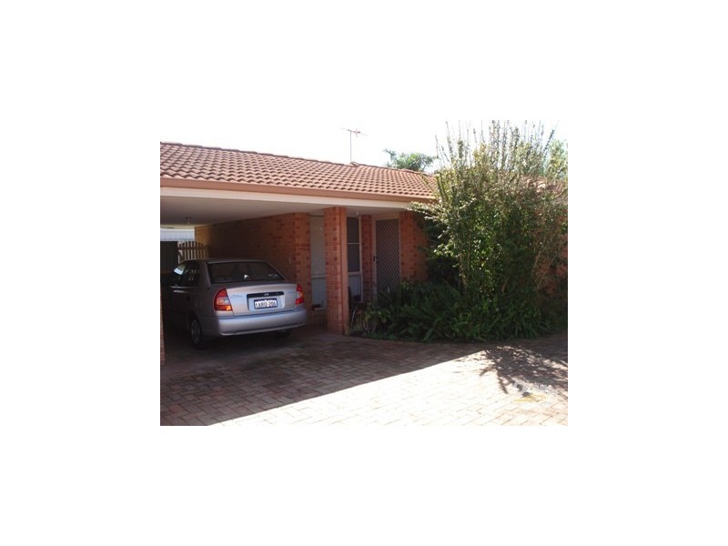 4/6 Yanmar Place, Mandurah WA 6210