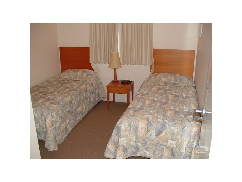 Unit 11, 20 Apollo Place, Halls Head WA 6210