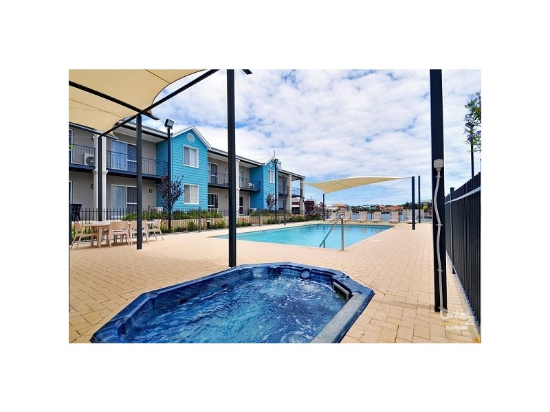 Unit 11, 20 Apollo Place, Halls Head WA 6210