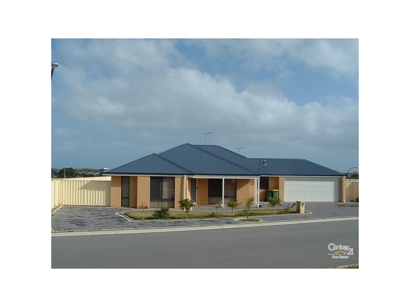 1 Kukerin Way, Dawesville WA 6211