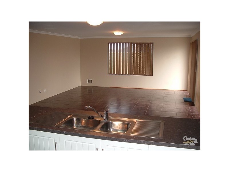 1 Kukerin Way, Dawesville WA 6211