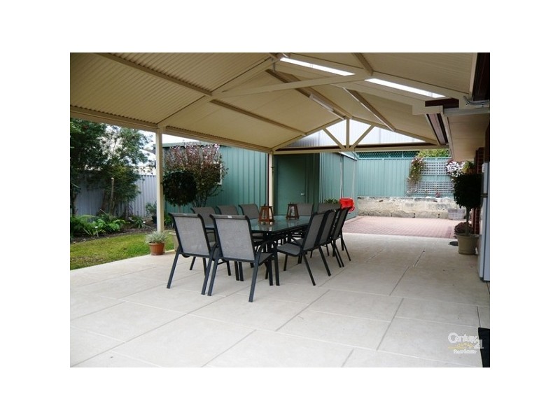 9 Sylvan Court, Singleton WA 6175