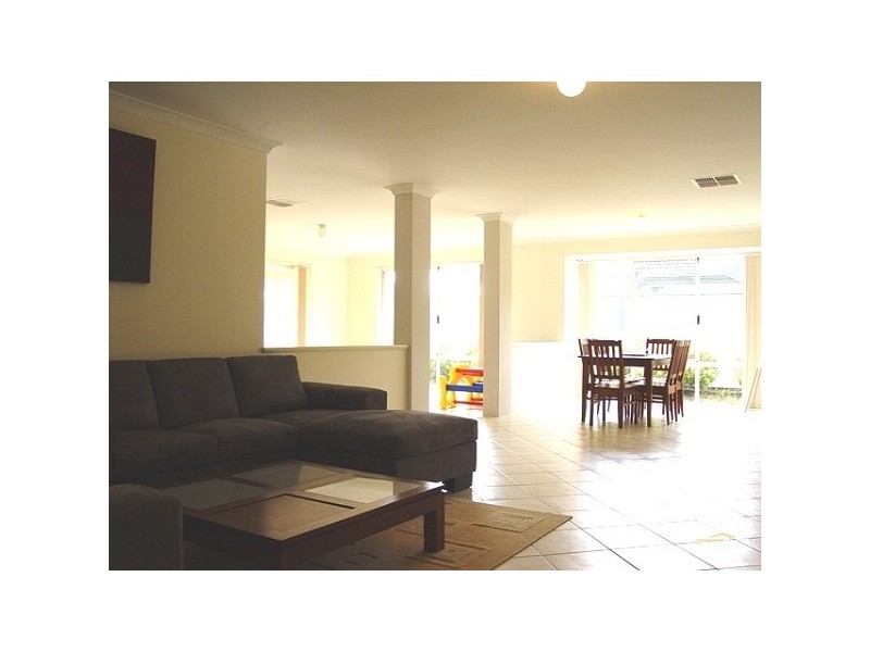 13 Brackenridge Rmbl, Meadow Springs WA 6210