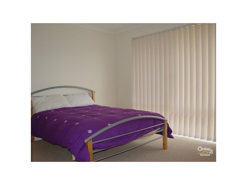 13 Brackenridge Rmbl, Meadow Springs WA 6210