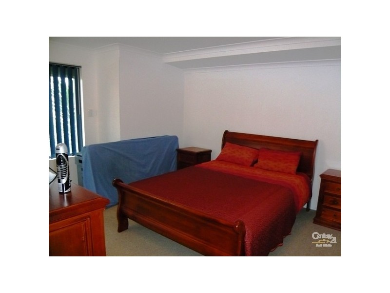 11 Garcia Loop, Lakelands WA 6210