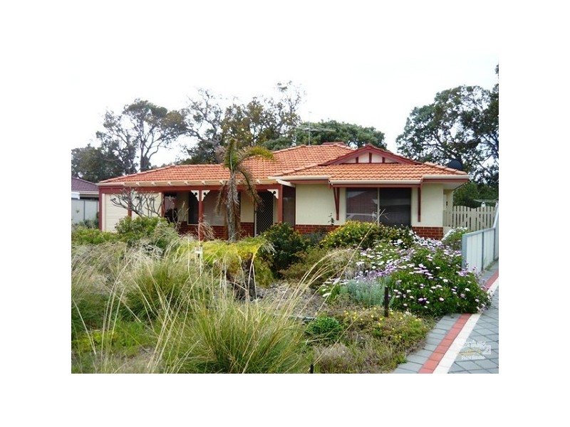 10 Signet Court, Wannanup WA 6210