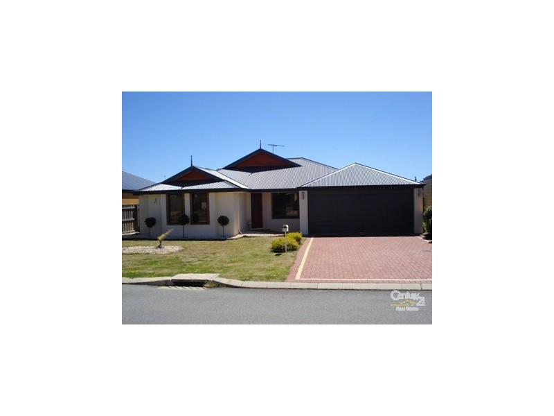 11 Waratah Circle HALLS HEAD, Mandurah WA 6210