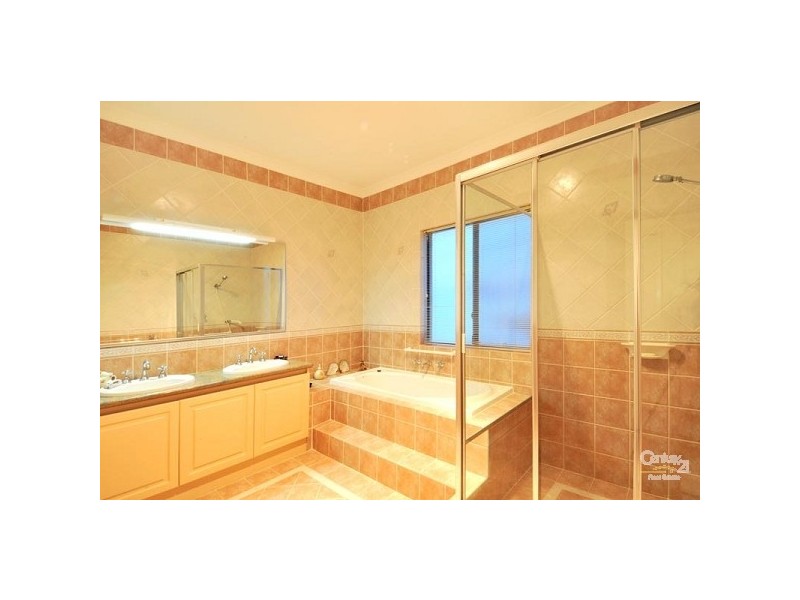 17 Conservation Loop, Erskine WA 6210