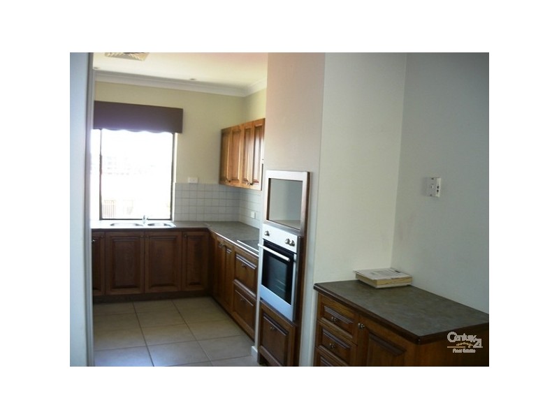 Unit 8, 54 Ormsby Tce, Mandurah WA 6210