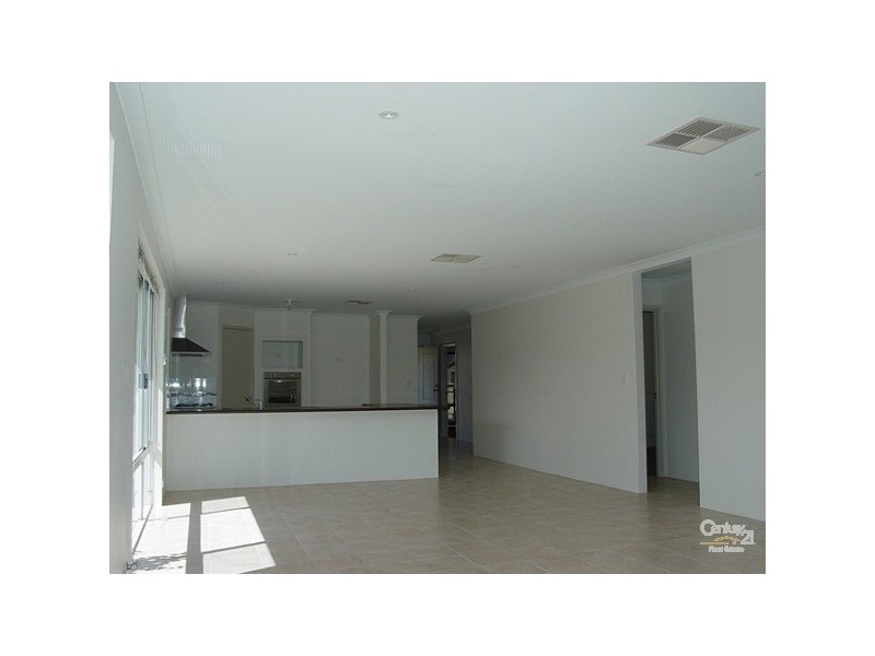 3 Elwell Street, Secret Harbour WA 6173