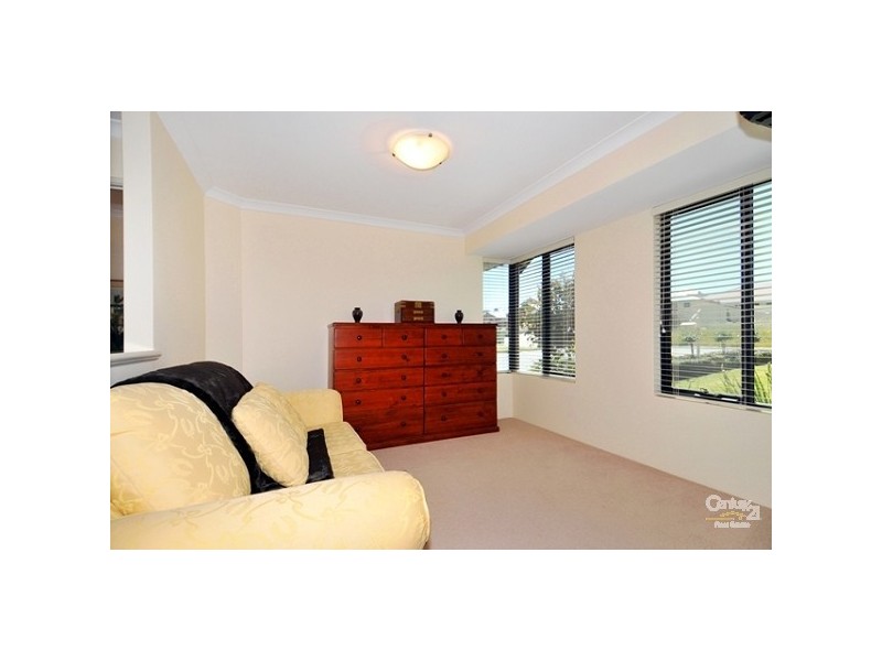 14 Kambalda, Dawesville WA 6211