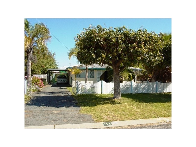 31b Hackett Street, Mandurah WA 6210