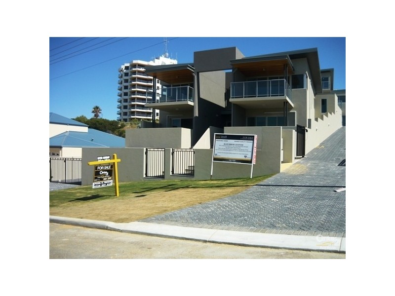 21a Oversby Street, Halls Head WA 6210