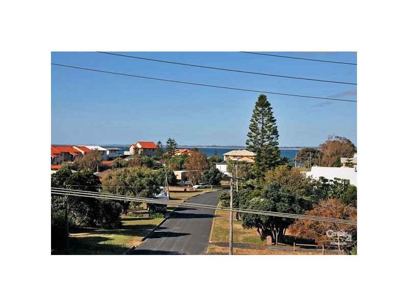 21a Oversby Street, Halls Head WA 6210