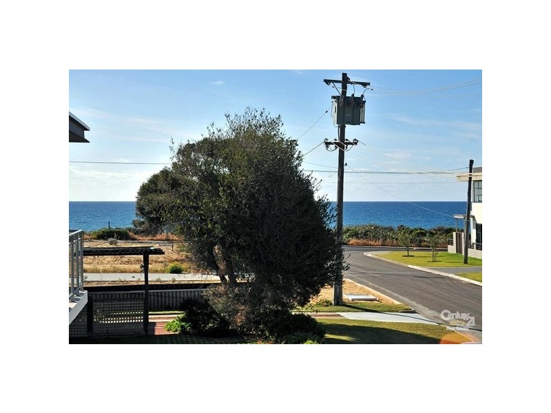 21a Oversby Street, Halls Head WA 6210