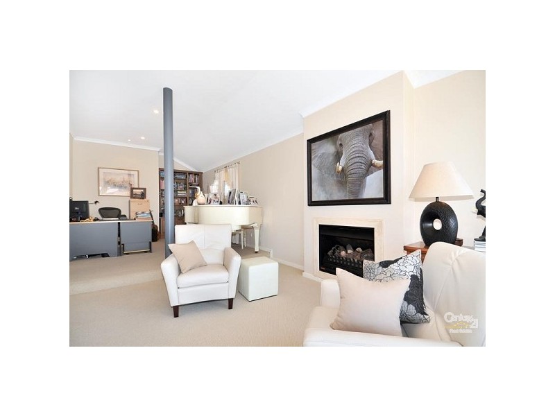 37 Aztec Island Retreat, Halls Head WA 6210