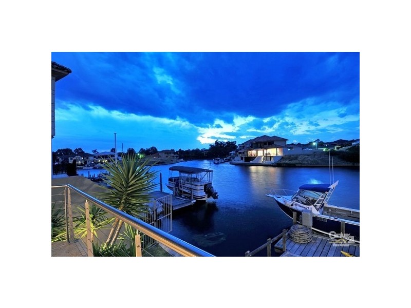 37 Aztec Island Retreat, Halls Head WA 6210