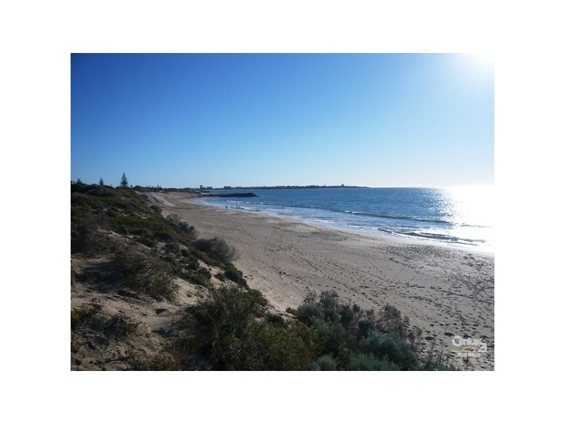 5 Petina Court, Silver Sands WA 6210