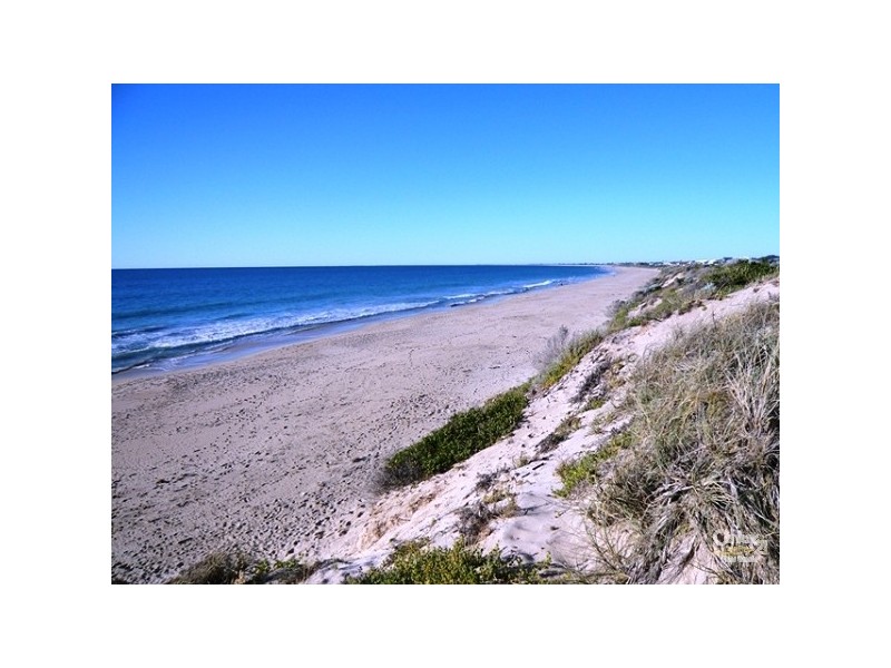 5 Petina Court, Silver Sands WA 6210