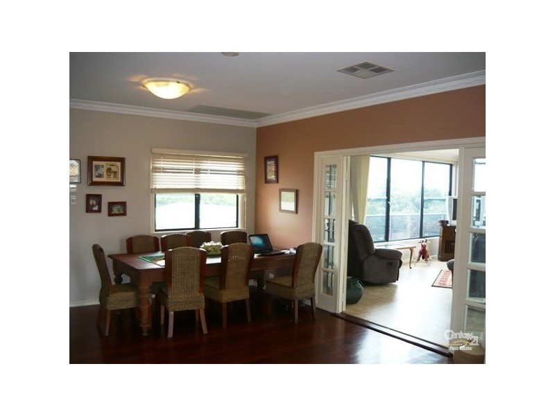 1 Atwick Court, Madora Bay WA 6210