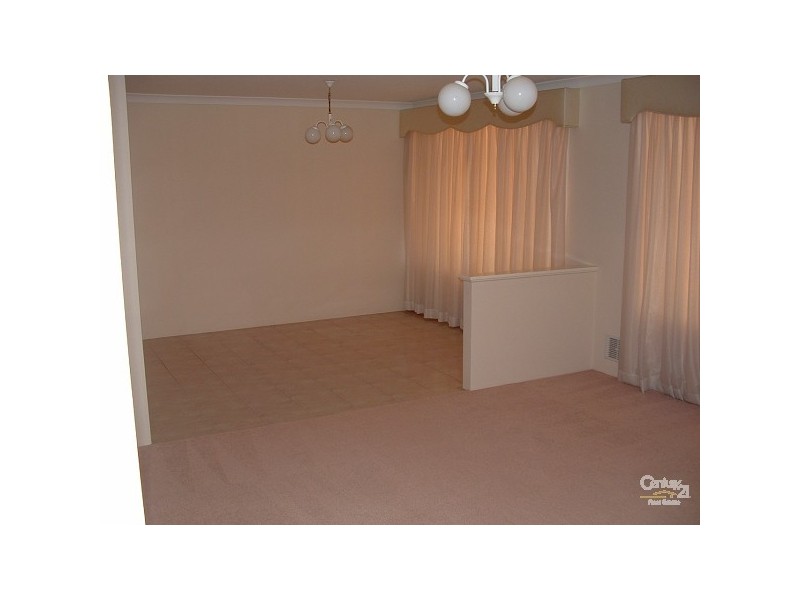 10 Hotspur Way, Greenfields WA 6210