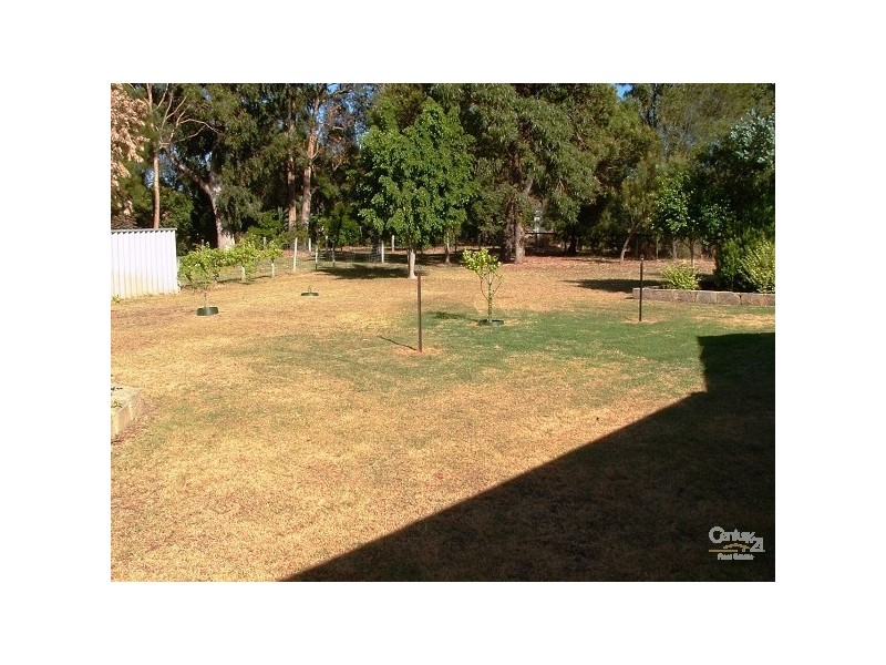 10 Hotspur Way, Greenfields WA 6210