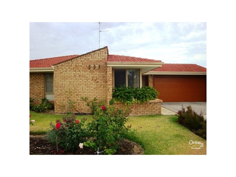 4 Newstead Close, Halls Head WA 6210