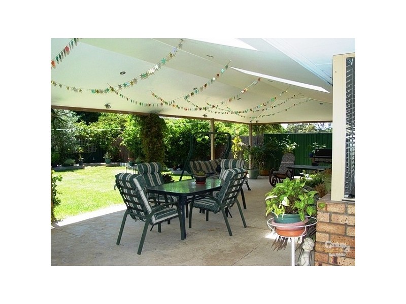 4 Newstead Close, Halls Head WA 6210