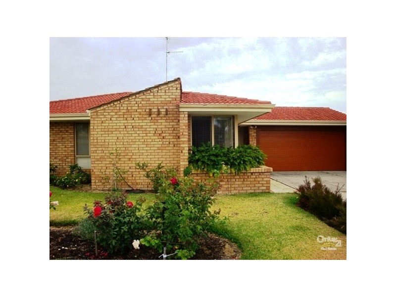4 Newstead Close, Halls Head WA 6210