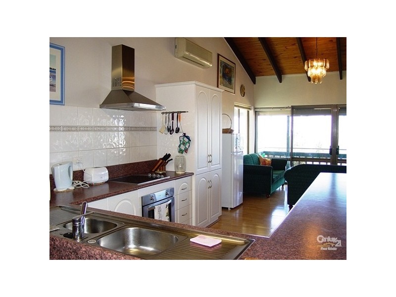 11 Pepper Street, Falcon WA 6210