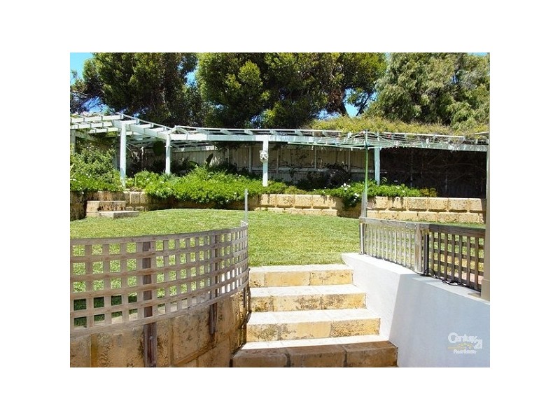 11 Pepper Street, Falcon WA 6210