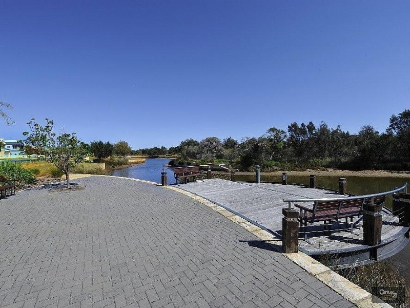 41 Tasman Loop, Dudley Park WA 6210