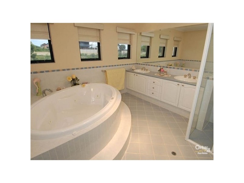 15 Balingup Loop, Dawesville WA 6211