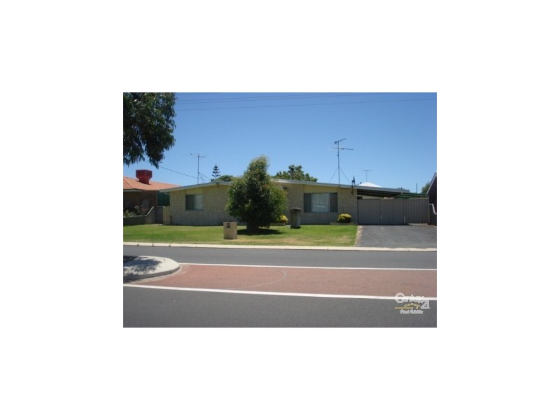 18 Leigh Street DUDLEY PARK, Mandurah WA 6210