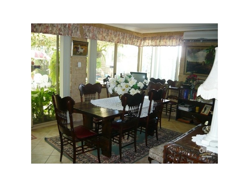 28 Glencoe Parade, Halls Head WA 6210