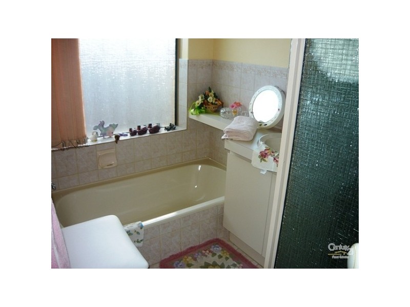 28 Glencoe Parade, Halls Head WA 6210