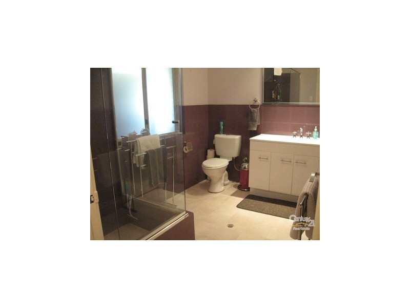 4 Honeysuckle Ramble HALLS HEAD, Mandurah WA 6210