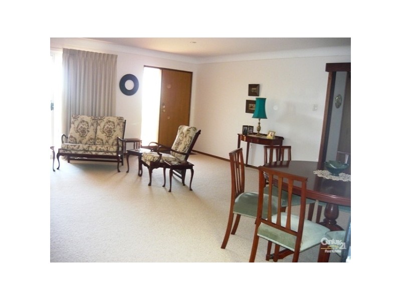 18 Carina Circle, Halls Head WA 6210