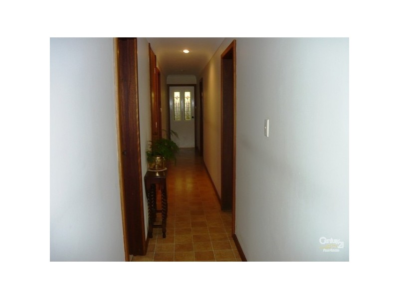 18 Carina Circle, Halls Head WA 6210
