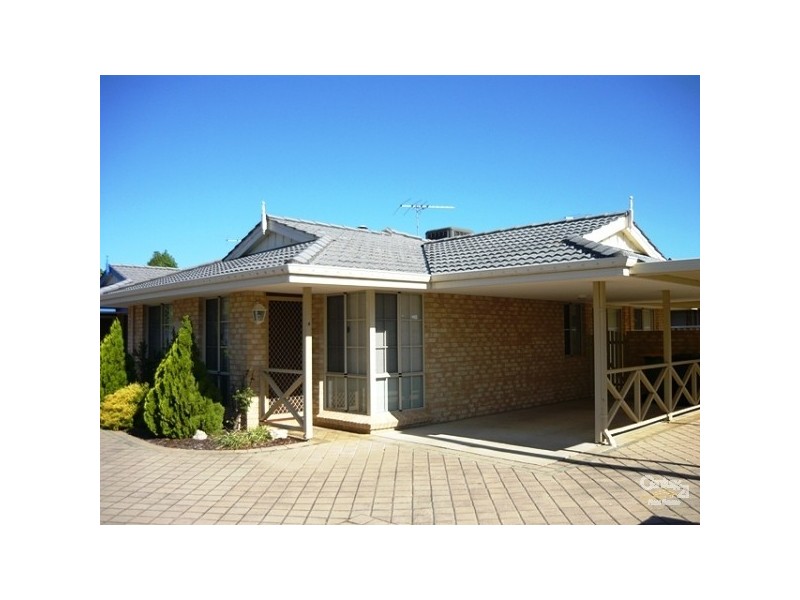 8A Chepstow Drive, Mandurah WA 6210