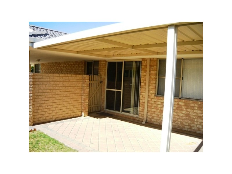 8A Chepstow Drive, Mandurah WA 6210