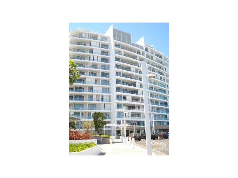 402/3 Marco Polo Drive, Mandurah WA 6210