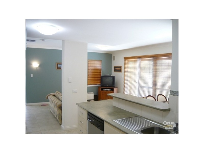 Unit 3, 4 Stewart Street, Mandurah WA 6210
