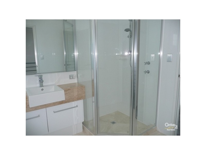 21C Oversby Street, Halls Head WA 6210