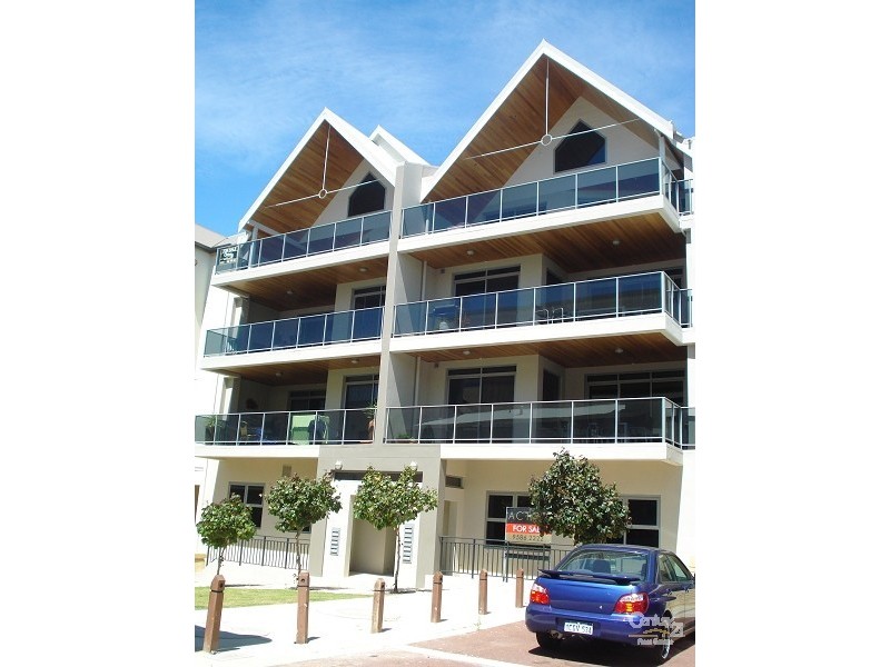 4/2D Treviso Mews, Mandurah WA 6210