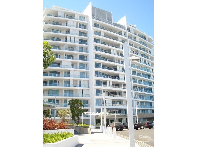 402/3 Marco Polo Drive, Mandurah WA 6210