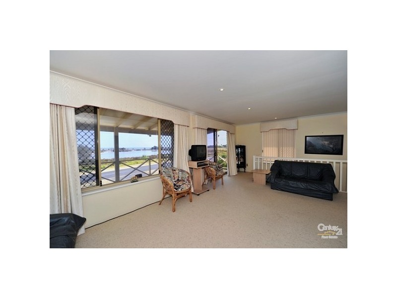 5A & B Nairn Road, Coodanup WA 6210