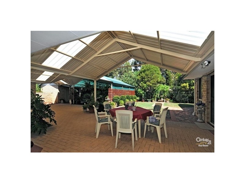 8 Victoria Circle, Greenfields WA 6210